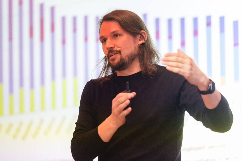 Tomáš Ervín Dombrovský, Alma Career