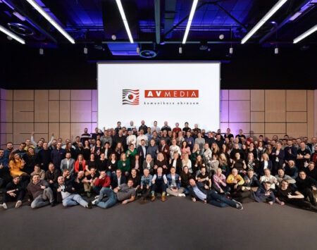 AV MEDIA